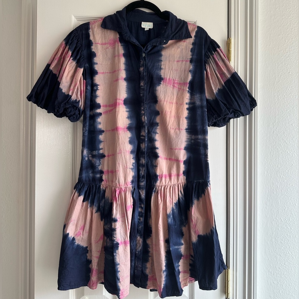 WKND Pink & Navy Button Down Tie Dye Dress with puffy sleeves size XS